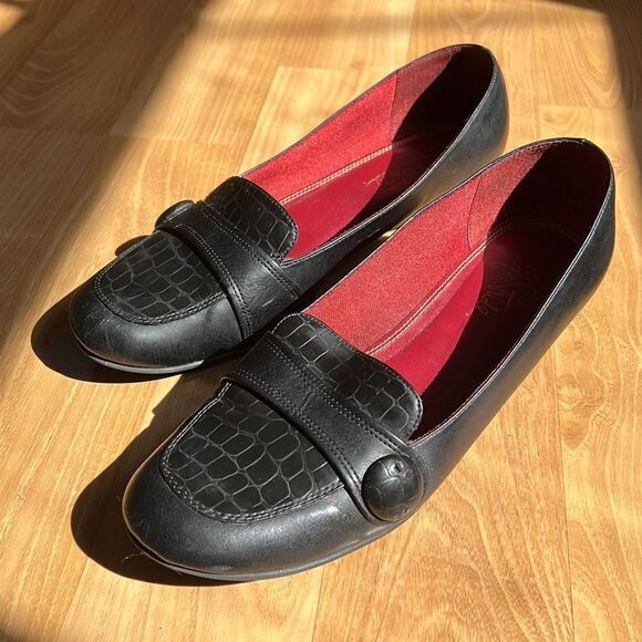 LifeStride Moselle Black Faux Leather Low Wedge Loafers US 10 - Picture 1 of 6